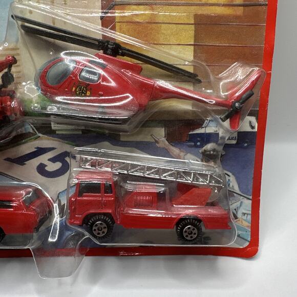 Road Tough Die Cast Metal Fire Machines Set of 4 Vehicles NEW + FAST SHIPPING - Picture 4 of 9